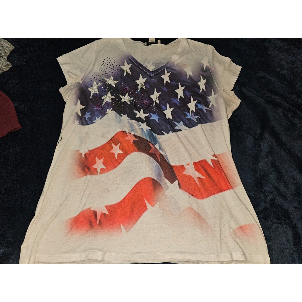 Closet Full Womens American Flag Rhinestone V-Neck Graphic T-Shirt XL Patriotic